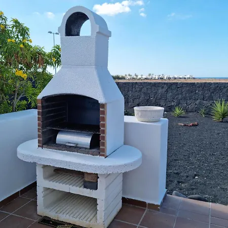 Ana Playa Blanca (Lanzarote)